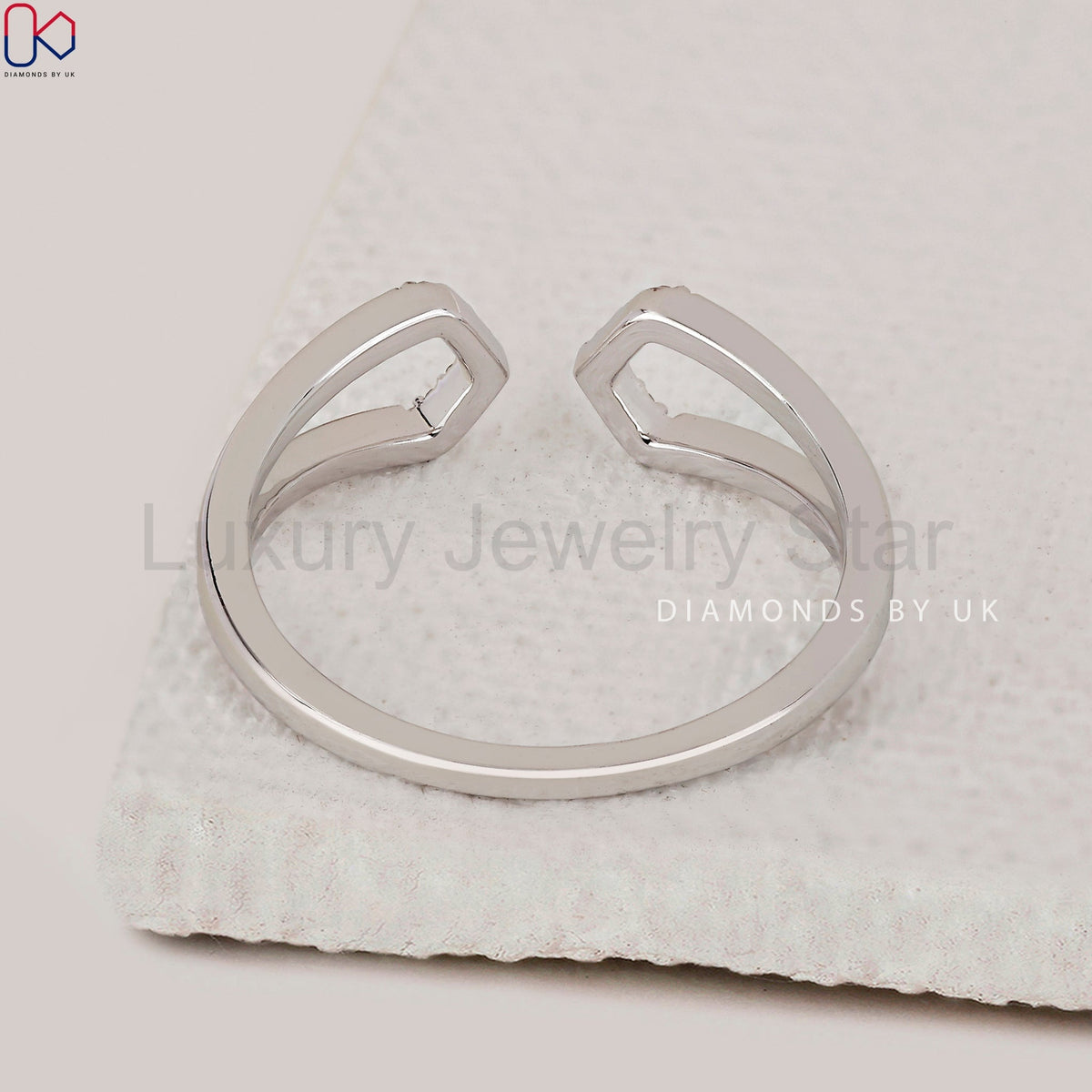 Round Cut Geometric Cuff Ring In White Gold - image 4
