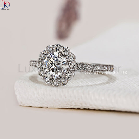 Round Cut Halo Diamond Engagement Ring In White Gold - image 2