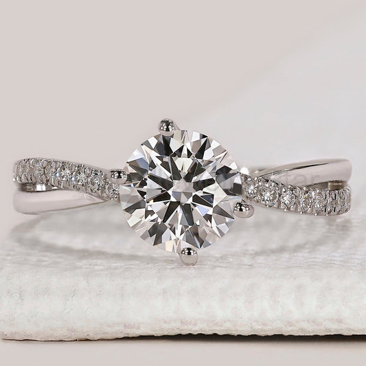 Round Cut White Gold Engagement Ring