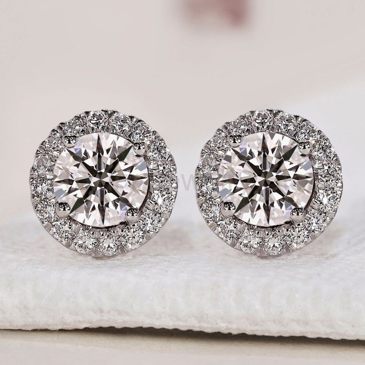 Round Diamond Earrings - Halo Design