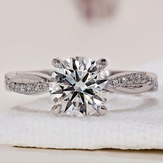Round Diamond Ring - Twisted Pave Band