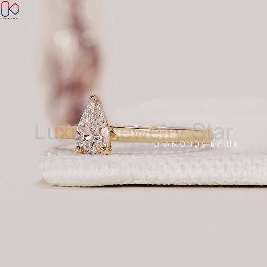 Teardrop Diamond Ring In Yellow Gold - image 2