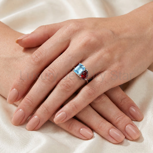 Toi et Moi Engagement Ring - image 2