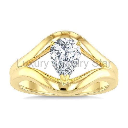 Aeris Gold Pear Shape Diamond Solitaire Ring