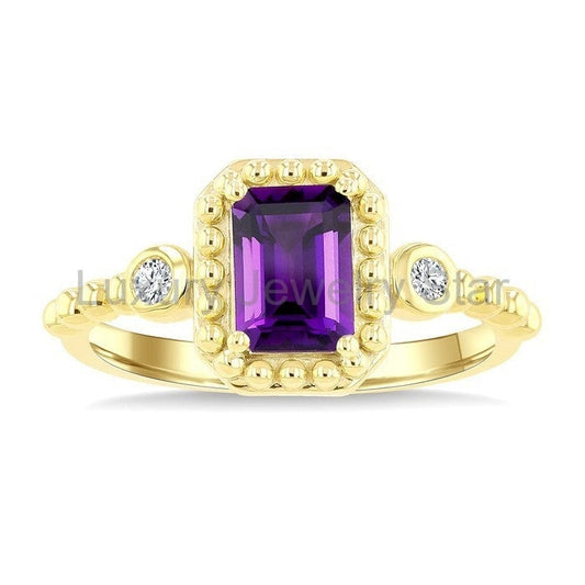 Bead Emerald Shape Gemstone & Diamond Ring