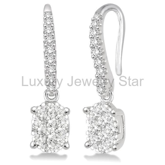 Oval Shape Lovebright Essential Diamond Earrings