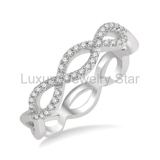 Twisted Diamond Fashion Band
