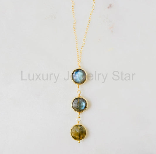 Echo Necklace: Labradorite
