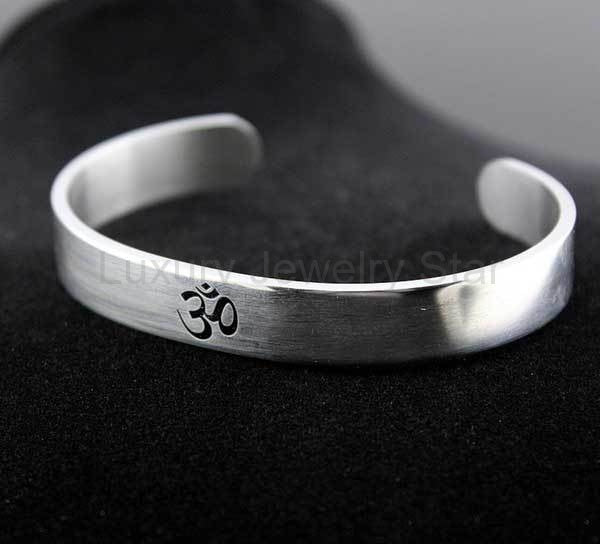 Om Bracelet - image 3