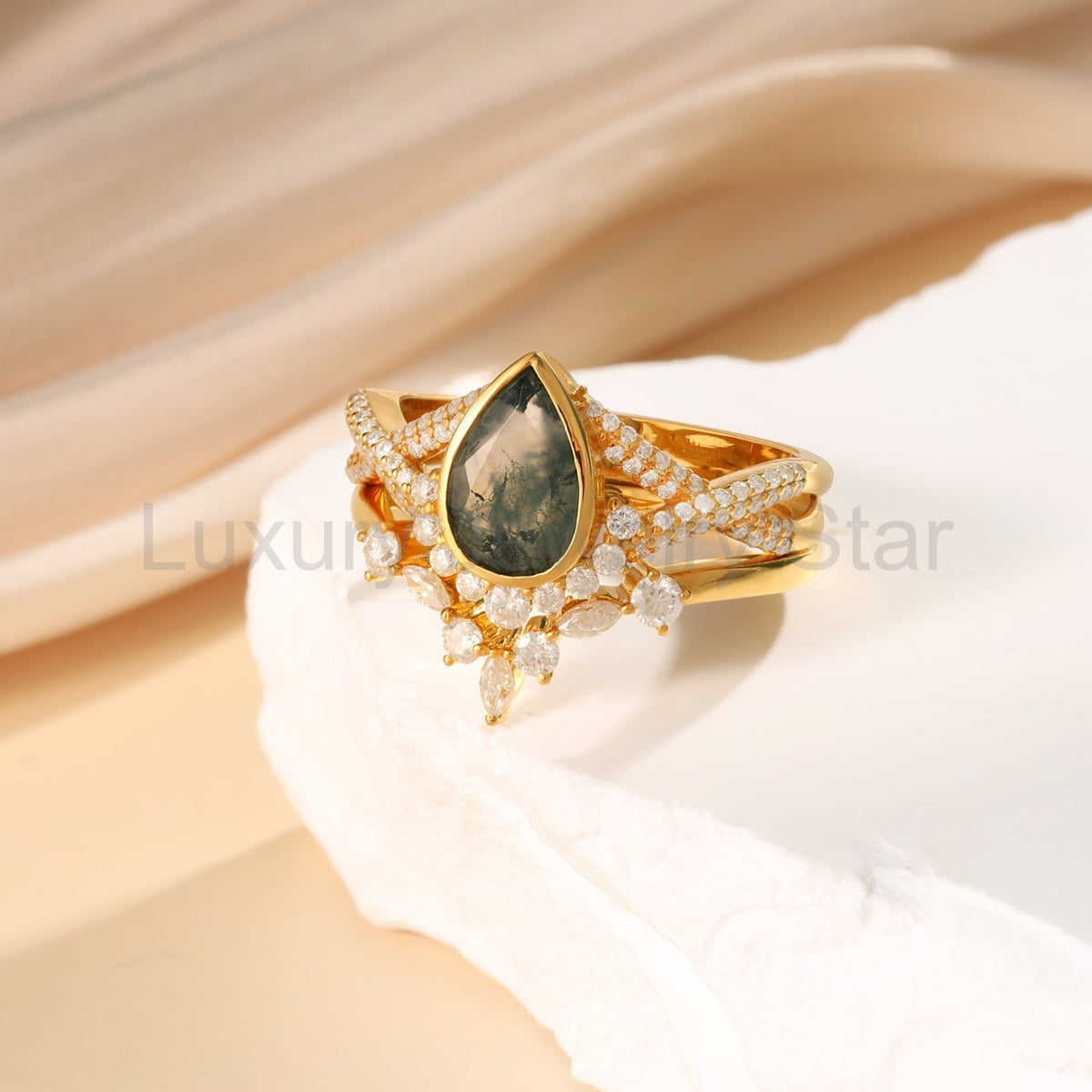 K Gold Natural Moss Agate Ring - image 9