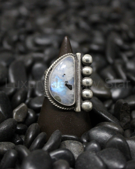 Dotted Moonstone Ring size 7.75
