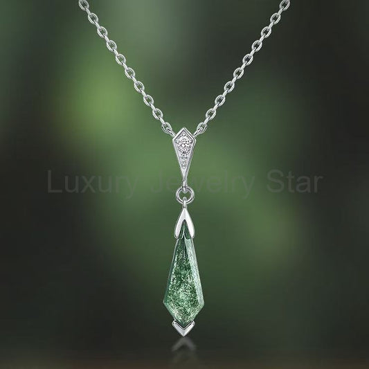 Clove - Kite Cut Moss Agate Classic Pendant