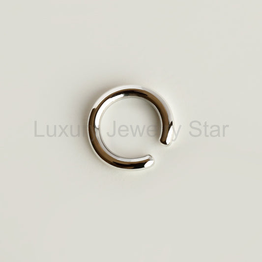LARGE HUG EAR CUFF