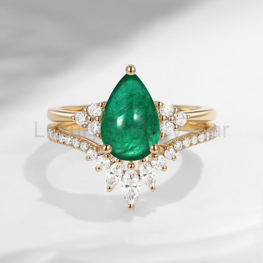 'Vivian' - Classic Style Pear Natural Emerald Cluster Engagement Ring Set