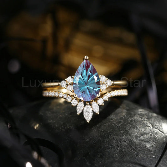 'Vivian' - Firework Cut Pear Lab Alexandrite Classic Cluster Engagement Ring Set