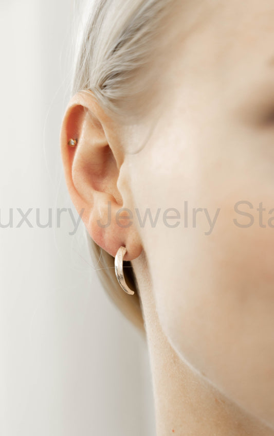 Silver Claw Posts - image 2