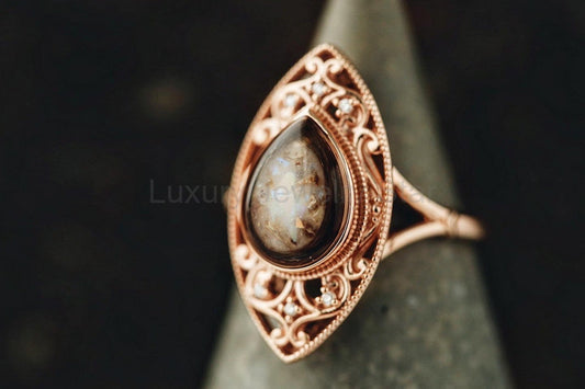 Victorian Ring