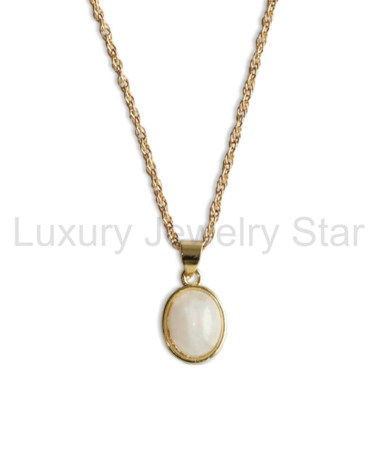 MOONSTONE NECKLACE