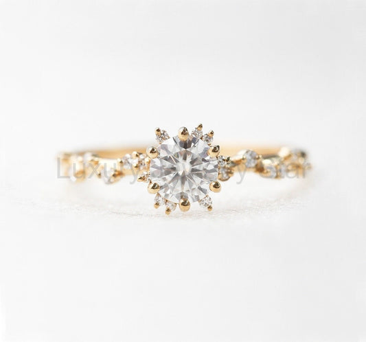 Bokeh Round Moissanite Ring - Ready to Ship-new