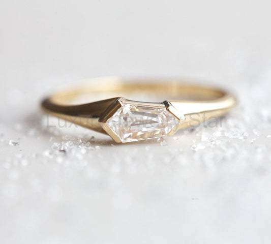 Emory Diamond Ring – Shield Cut Diamond Engagement Ring
