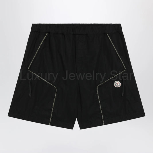 Moncler - Black cargo shorts in cotton gabardine