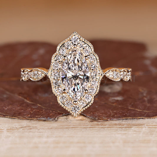 Marquise Diamond Ring in Vintage Style