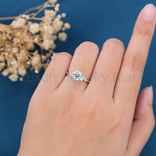 1.0CT~5.0CT Round cut Lab Grown Diamond Cluster Engagement Ring - image 2
