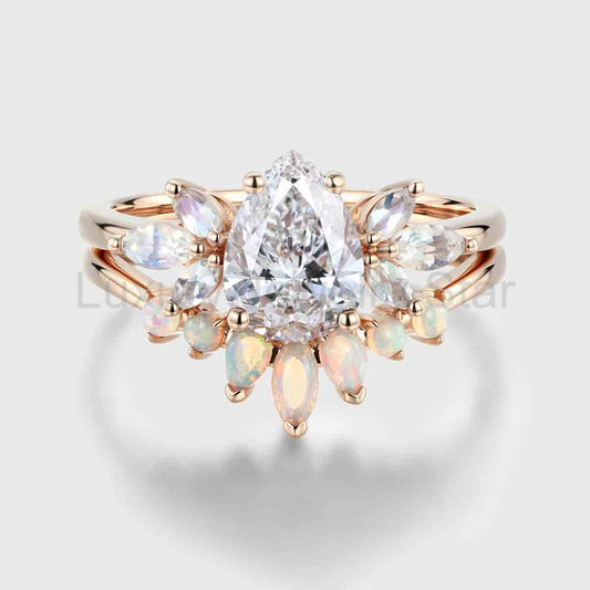 Pear cut Lab Grown Diamond Cluster Engagement Ring Bridal Set