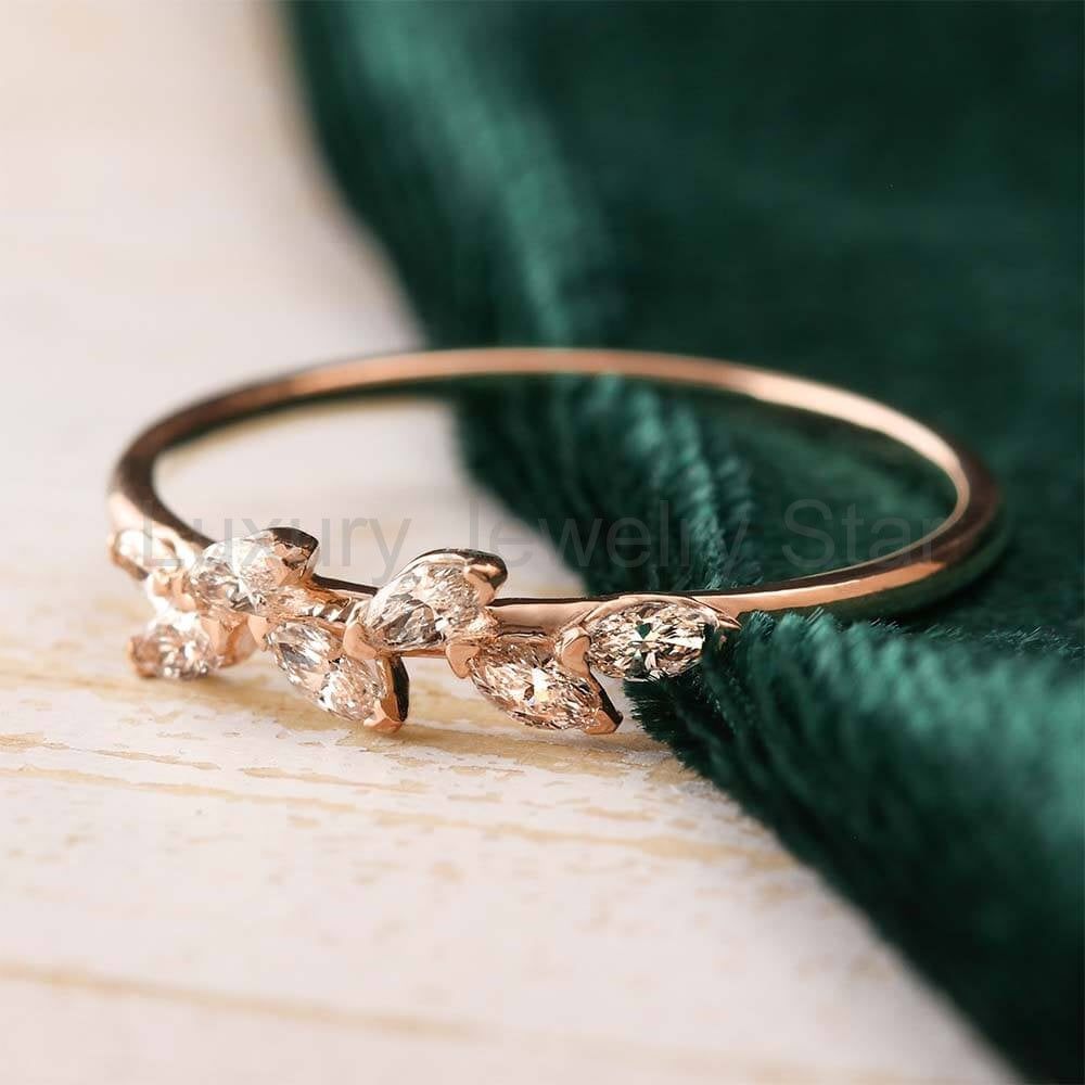 Rose Gold Wedding Band with Diamond Leaves