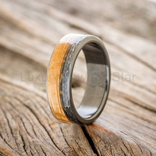 "Ezra" - Whiskey Barrel & Patina Copper Wedding Ring With A Hammered Finish - Black Zirconium (6mm)