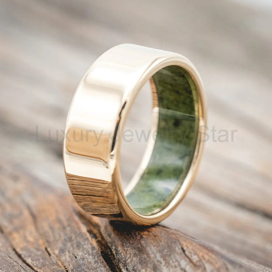 "Hyperion" - Crushed Moss Agate Lined Wedding Band - 14K Yellow Gold (8mm) - Size 11