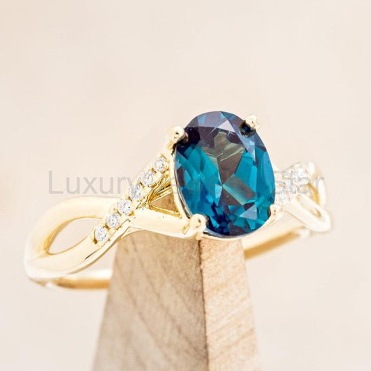 "Roslyn" - Lab-Grown Alexandrite Engagement Ring With Diamond Accents