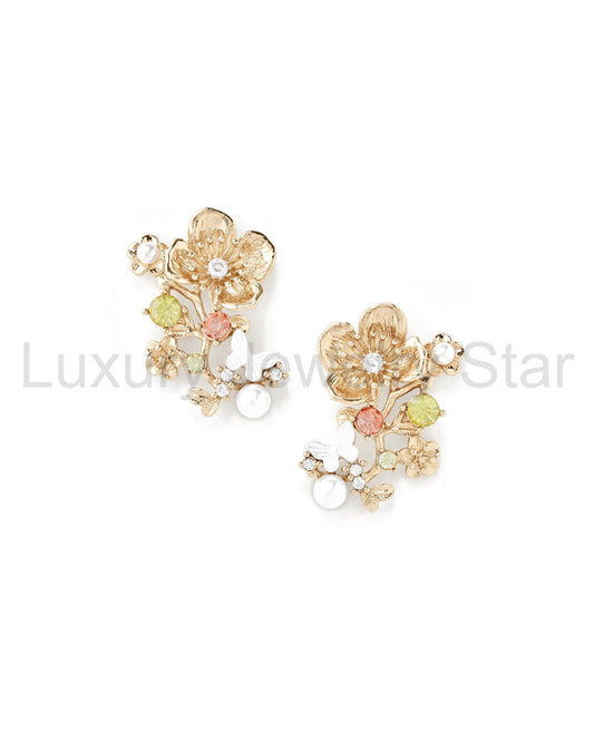 Nyla Studs