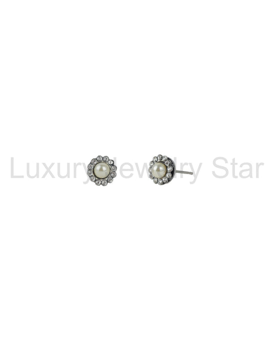 Round Halo Pavé Studs | 7mm