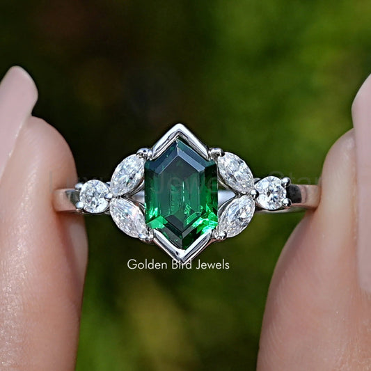Emerald Green Hexagon Cut Gemstone Ring