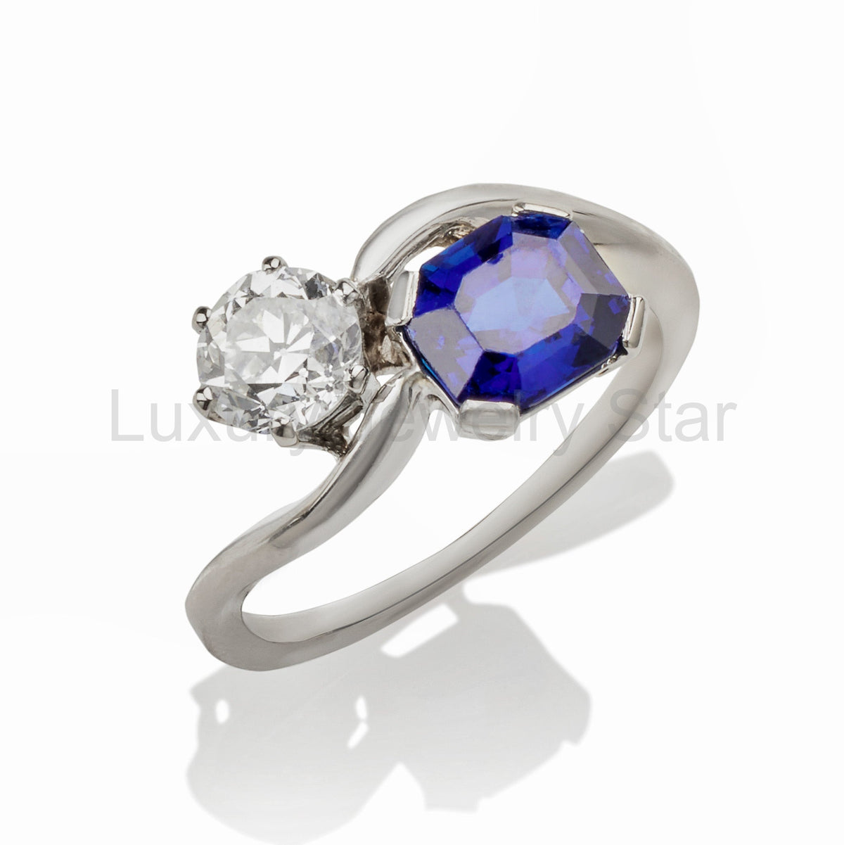 "Toi et Moi" Untreated Burmese Sapphire and Diamond Ring - image 3