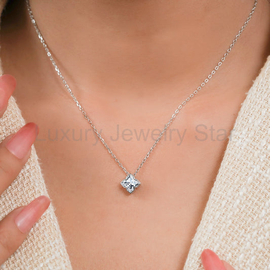 2.7 Carat Flower Cut Design Moissanite Necklace