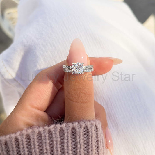 Resplendent Round Cut 1.2ct Pave 925 Sterling Silver Wedding Ring Set - image 2