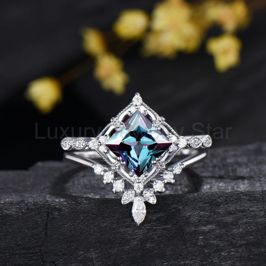 Princess Cut Color-change Alexandrite Engagement Ring Moissanite Curved Band Art Deco Bridal Set