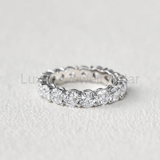Aurora’s Aureole | Round Diamond Full Eternity Band