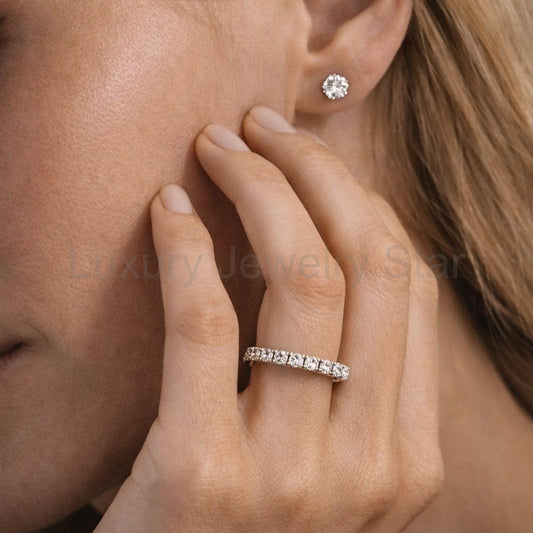 Aurora’s Aureole | Round Diamond Full Eternity Band