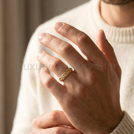 Orion's Laurel | Classic Men's Wedding Band