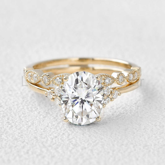 Victoria’s Glory | 2CT Vintage Oval Cut Diamond Cluster Bridal Set 2pcs