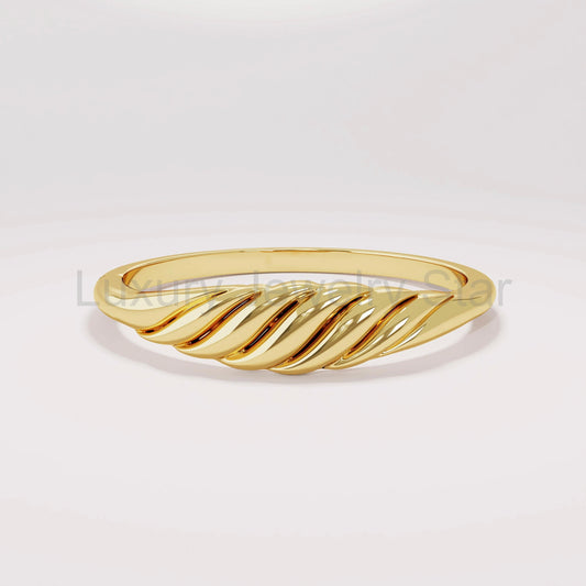 14K Gold Small Croissant Ring – Twisted Rope Pinky Stackable Ring