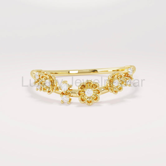 14k Daisy Curved Ring - Solid Gold Floral Wedding Band, Dainty Delicate Gold Ring for Her