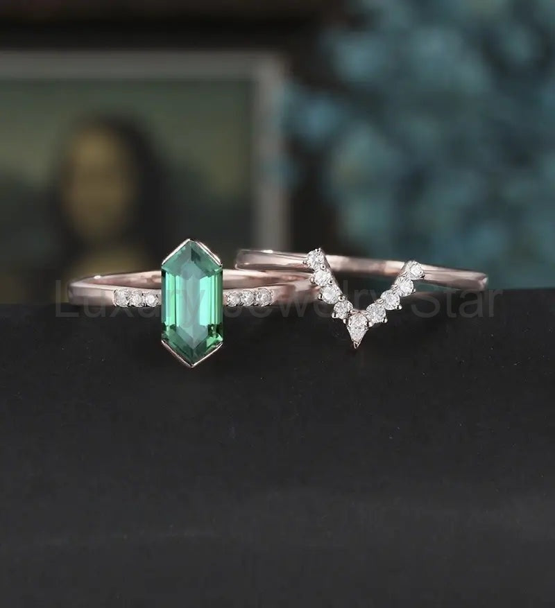 Long Hexagon Emerald Engagement Ring Set Solid Gold Bridal Set Moissanite Dimond Bridal Set
