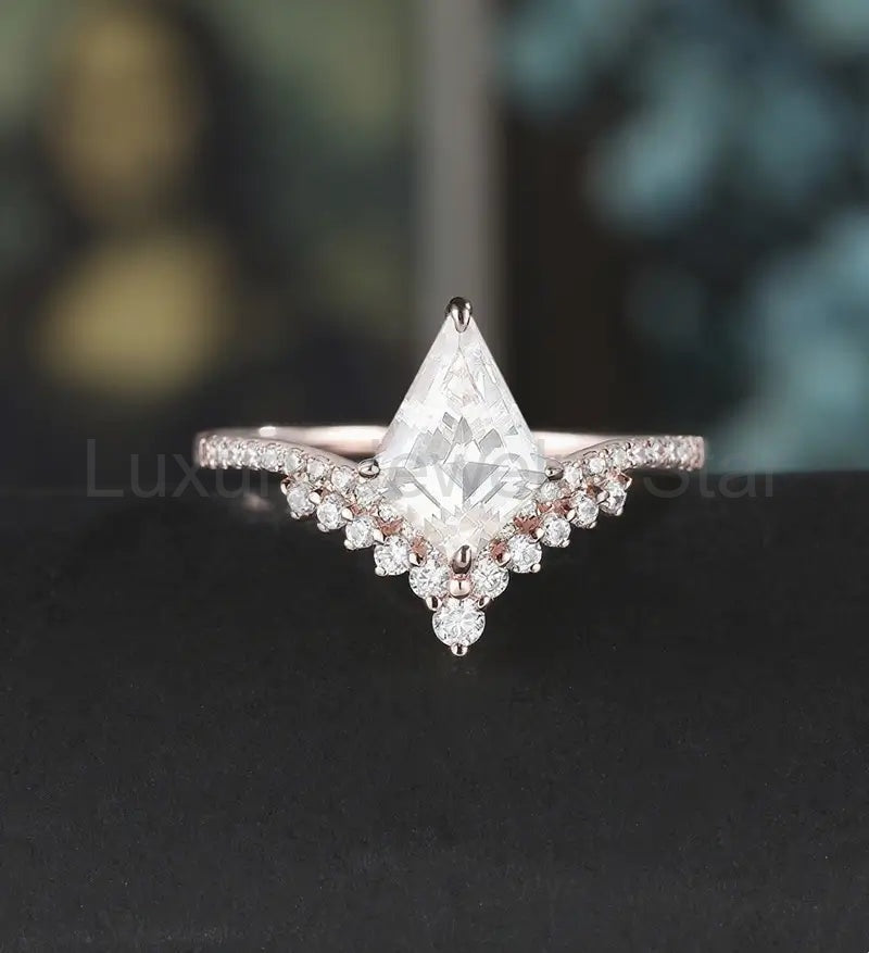 Kite Moissanite Engagement Ring Solid Gold Anniversary Ring Diamond Wedding Ring rose white yellow
