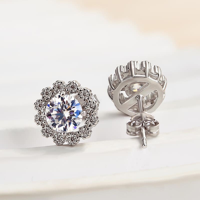 Solarii Moissanite Round Cut Flower Design 925 Sterling Silver Stud Earrings