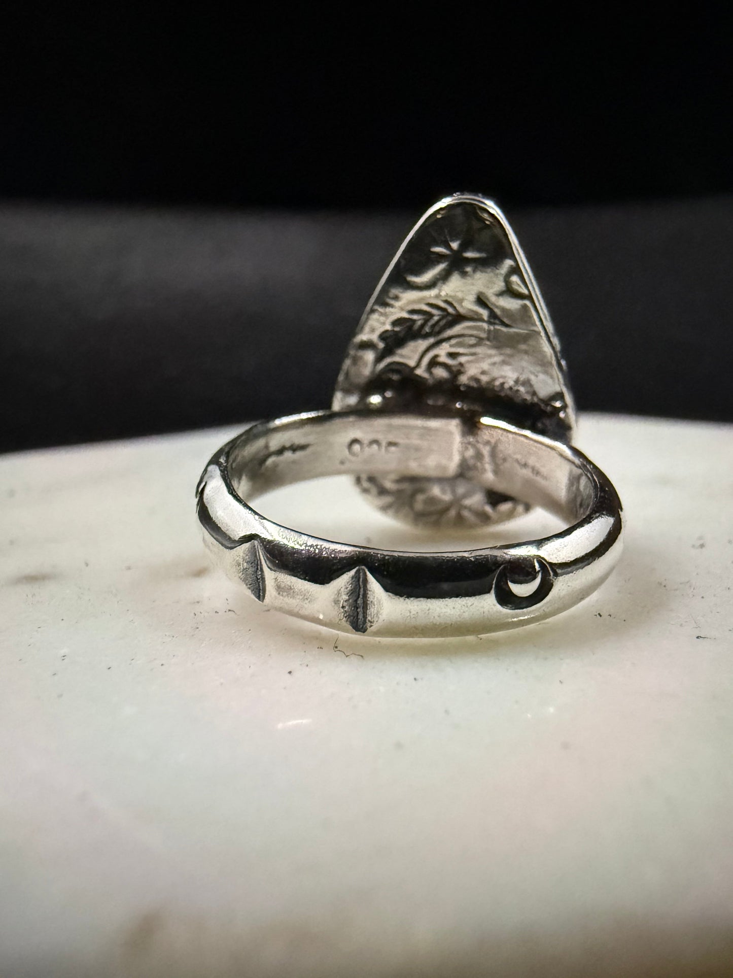 Pretty When You Break Aquamarine Ring