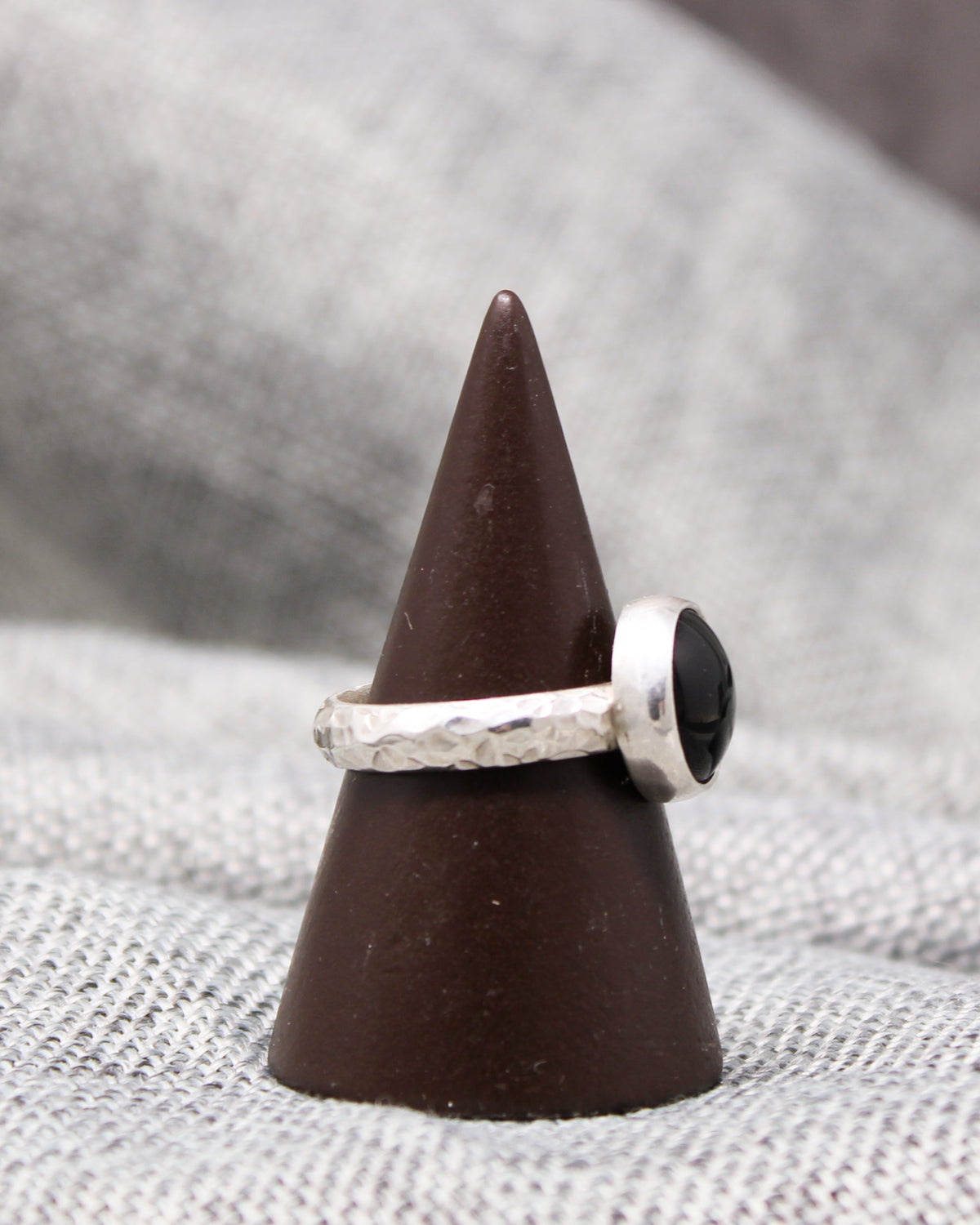 Black Onyx Ring - As Seen on Robin in Stranger Things Season 4 & 5